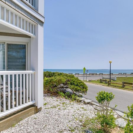 Breezy Oak Bluffs Condo - Steps To Inkwell Beach! Luaran gambar