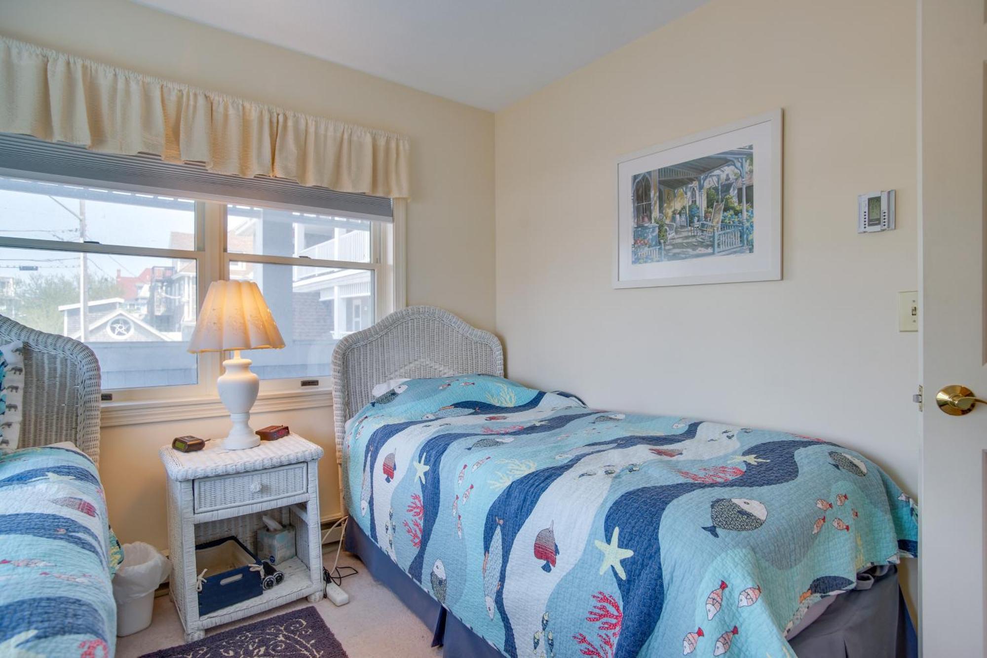 Breezy Oak Bluffs Condo - Steps To Inkwell Beach! Luaran gambar